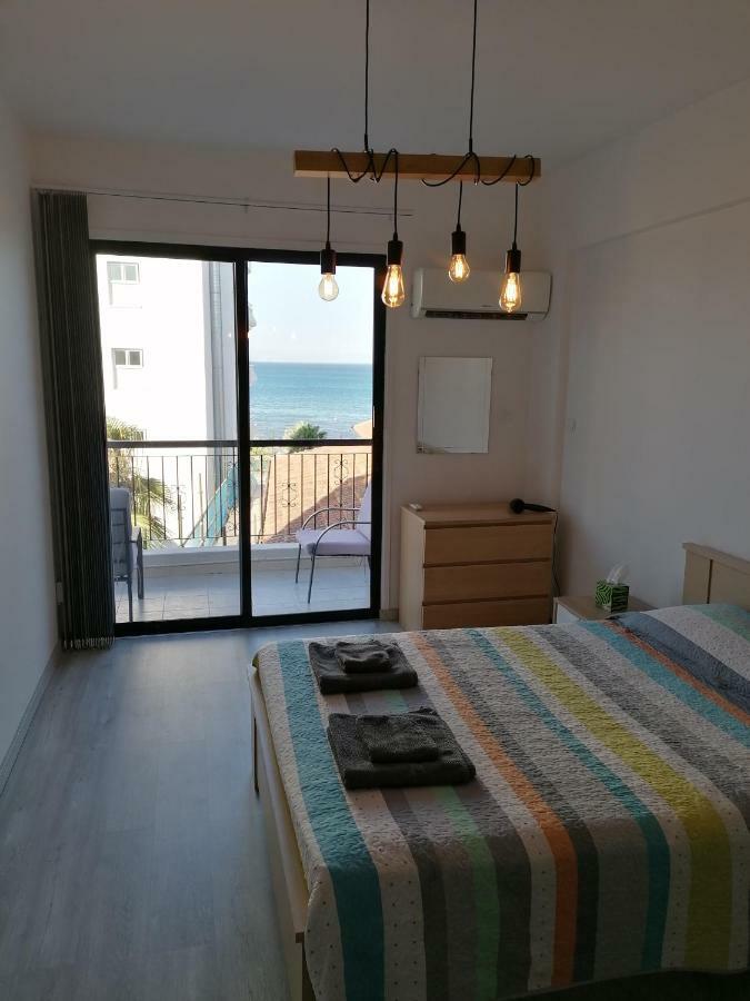 Must Stay - Finikoudes Seaview 拉纳卡 外观 照片